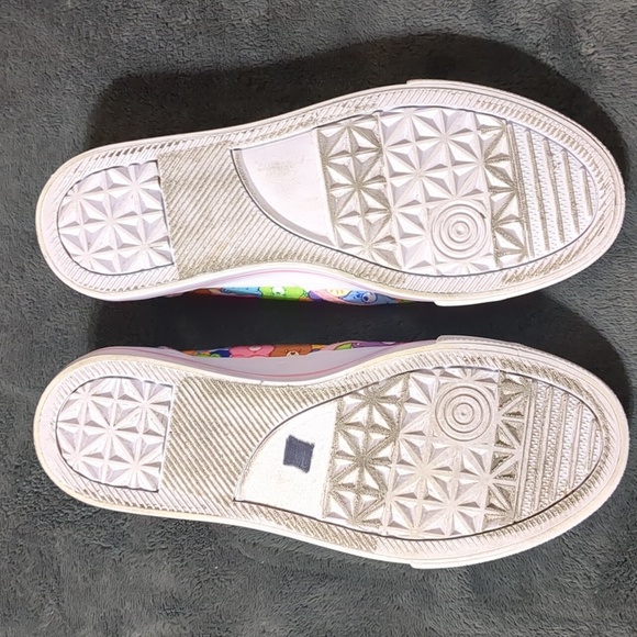 Care Bear sneaker girl's size 3 - Picture 6 of 6